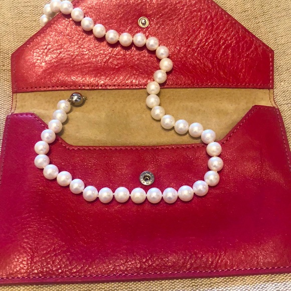 Freshwater pearl necklace. Excellent condition. - Picture 8 of 9